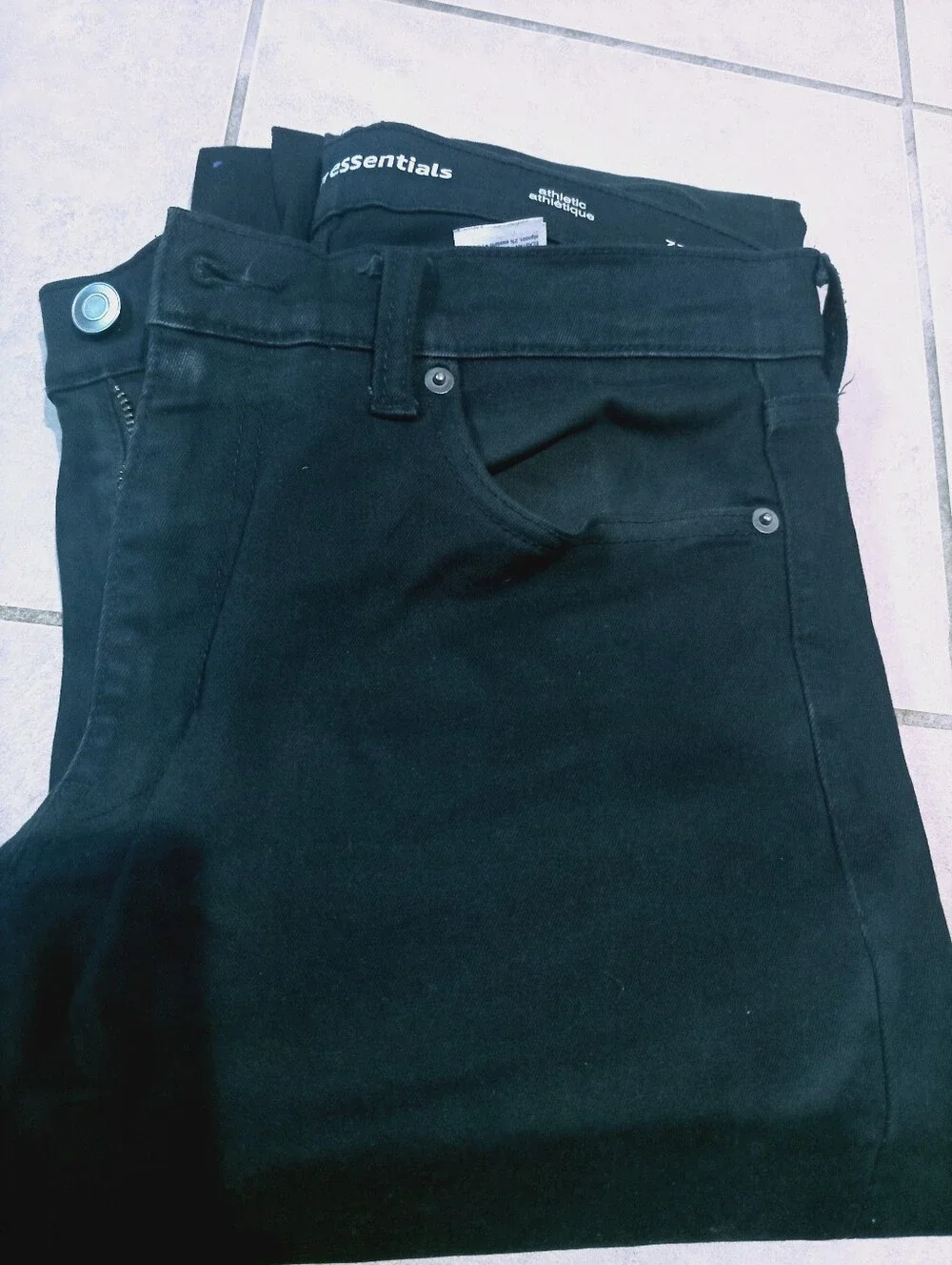 Amazon Essentials Men's Athletic Fit Black Jeans 33W 34L
